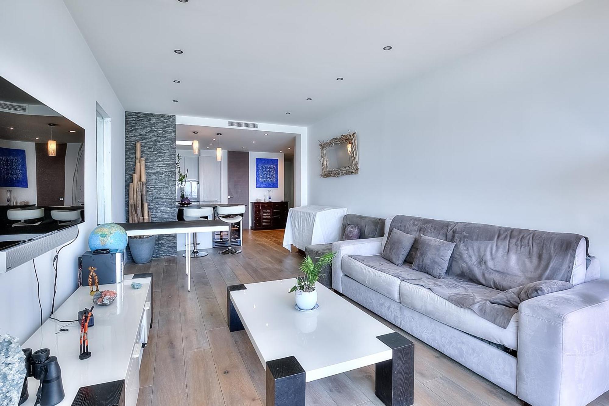 Le Florentina, Dernier Etage Avec Terrasse, Vue Sur La Baie Des Anges Apartman Nizza Kültér fotó