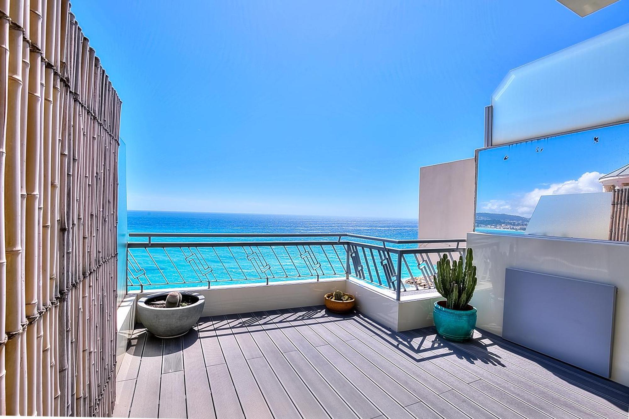 Le Florentina, Dernier Etage Avec Terrasse, Vue Sur La Baie Des Anges Apartman Nizza Kültér fotó